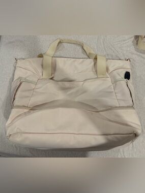 Amazon Cream Canvas Tote with Front Zip Pocket